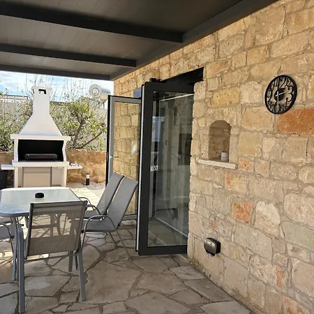 Villa Luxury Coral View, Peyia, *