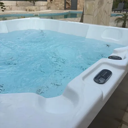 Villa Luxury Coral View, Peyia,